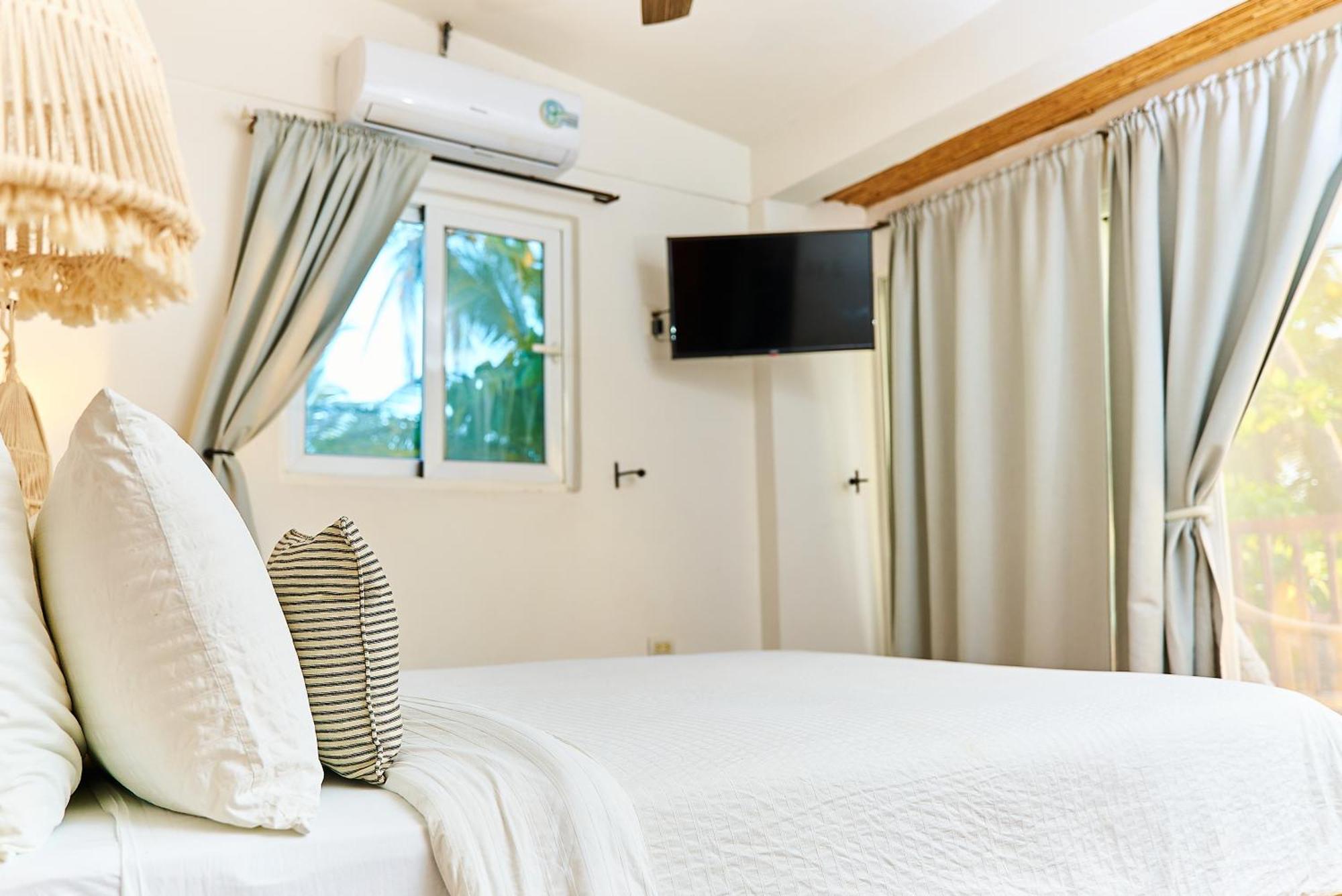 Hotel Aaki