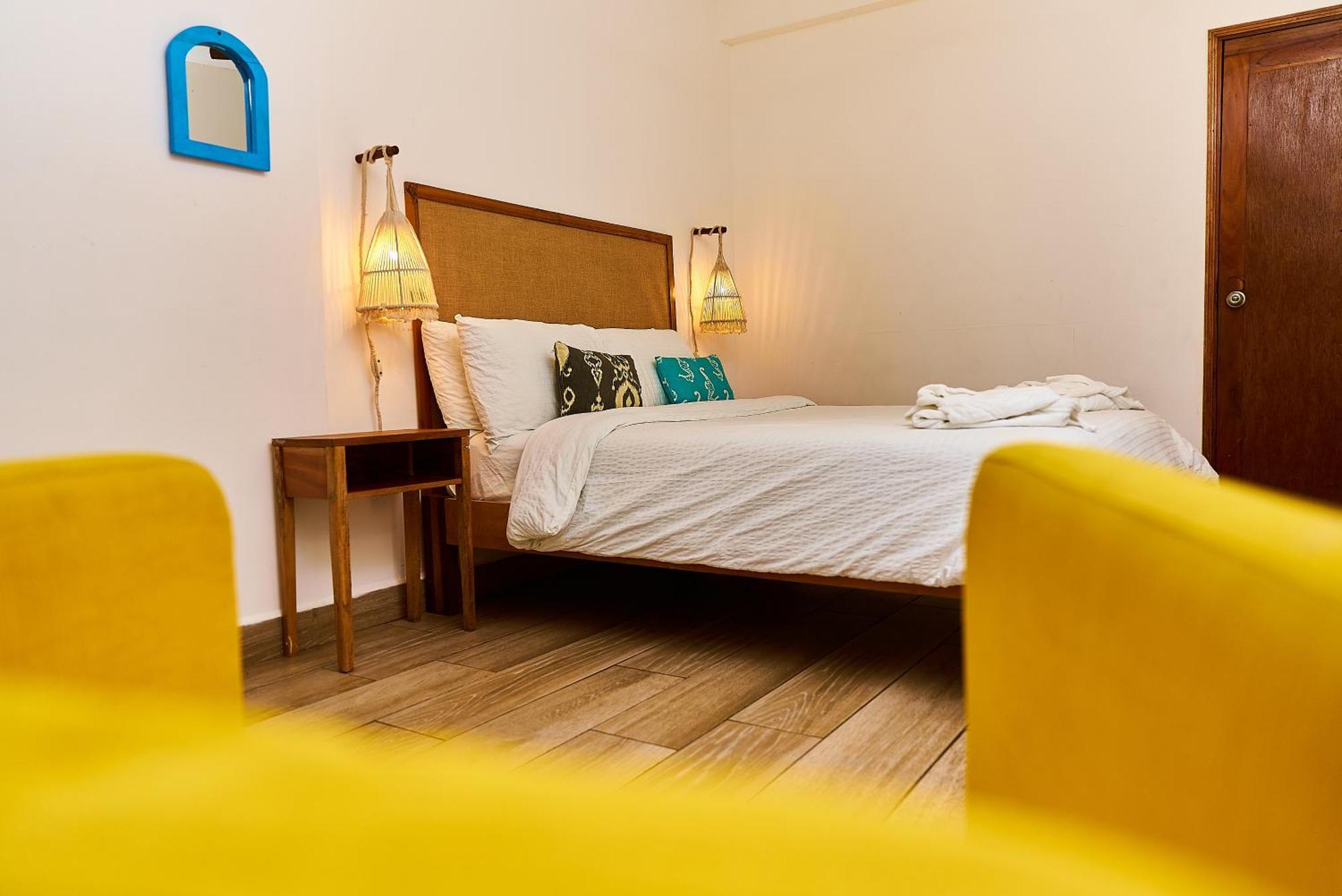 Hotel Aaki 3*